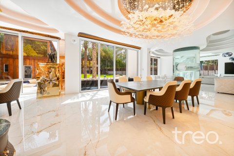 Villa in Desert Leaf, Al Barari, Dubai 10 bedrooms, 2392.44 sq.m. № 119645 - photo 5