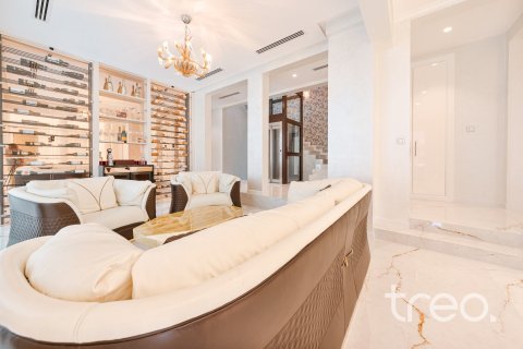 Villa in Desert Leaf, Al Barari, Dubai 10 bedrooms, 2392.44 sq.m. № 119645 - photo 10