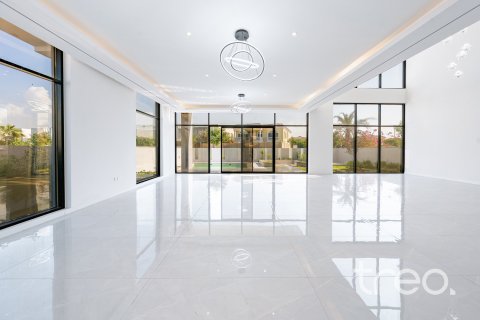 Villa à Jumeirah Park, Dubai, 6 chambres, 755.58 m², № 119650 - photo 3