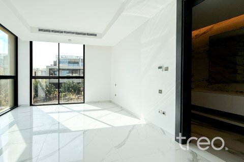 Villa in Al Barari, Dubai 5 bedrooms, 1212.66 sq.m. № 119647 - photo 18