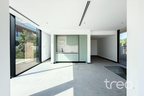 Villa in Al Barari, Dubai 5 bedrooms, 1212.66 sq.m. № 119647 - photo 11