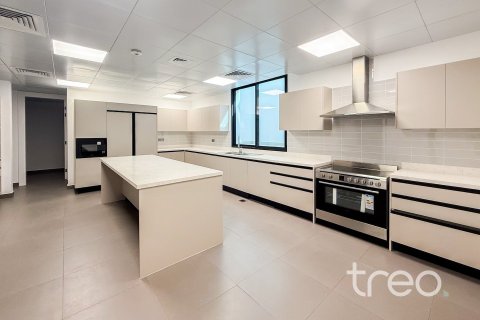 Villa in Al Barari, Dubai 5 bedrooms, 1212.66 sq.m. № 119647 - photo 10