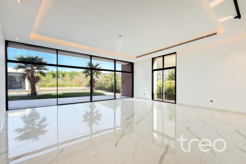 Villa in Al Barari, Dubai 5 bedrooms, 1212.66 sq.m. № 119647 - photo 7