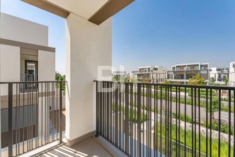 Villa in Tilal Al Ghaf, Dubai 4 bedrooms, 317 sq.m. № 24959 - photo 15