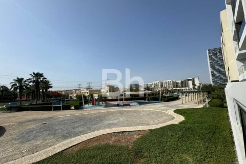 Appartement à Jumeirah Village Triangle, Dubai, 2 chambres, 138 m², № 24957 - photo 2