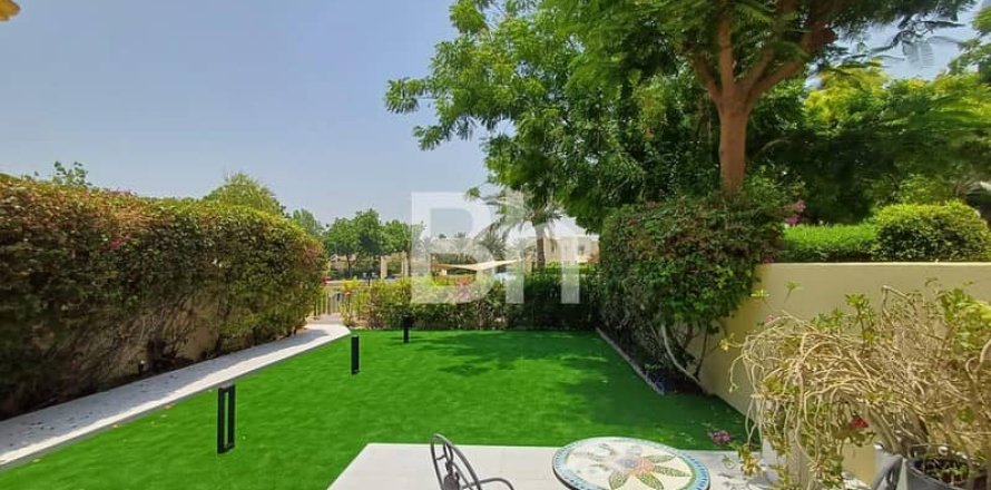 Вилла в The Springs, Дубай, 3 спальни, 255м², № 24956