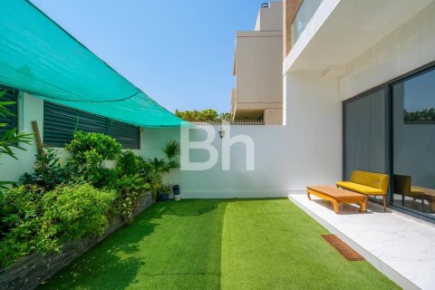 Townhouse in Al Furjan, Dubai 4 bedrooms, 317 sq.m. № 24961 - photo 4