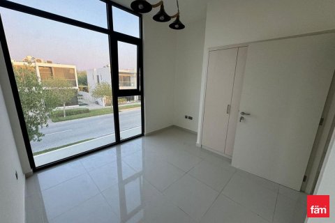 Снять в аренду виллу в Дубае: 6 спален, 393.3м², № 92114 - фото 16