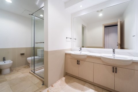 Купить таунхаус в Пальме Джумейре, Дубай: 3 спальни, 456м², № 103269 - фото 3