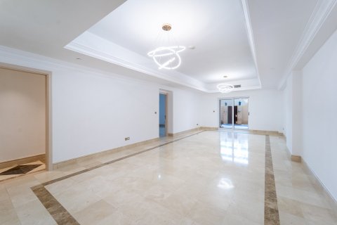 Купить таунхаус в Пальме Джумейре, Дубай: 3 спальни, 456м², № 103269 - фото 9