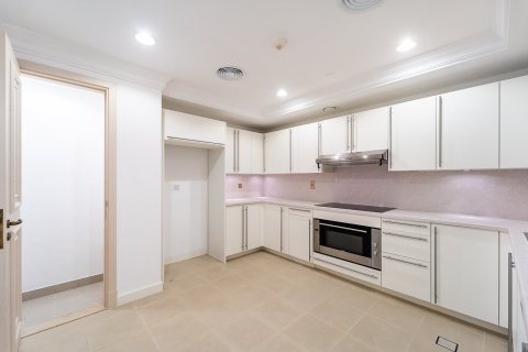 Купить таунхаус в Пальме Джумейре, Дубай: 3 спальни, 456м², № 103269 - фото 13