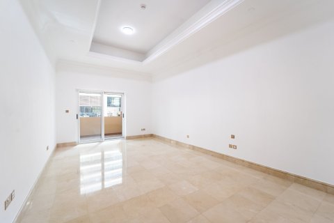 Купить таунхаус в Пальме Джумейре, Дубай: 3 спальни, 456м², № 103269 - фото 15