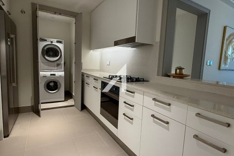 Apartment in Downtown Dubai (Downtown Burj Dubai), Dubai 3 bedrooms, 189.5 sq.m. № 69975 - photo 4