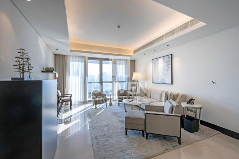Apartment in Downtown Dubai (Downtown Burj Dubai), Dubai 2 bedrooms, 171.59 sq.m. № 127802 - photo 4