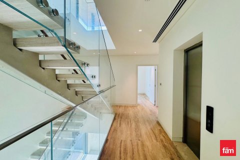 Villa en Dubai, 4 dormitorios, 416.3 m², № 77699 - foto 22