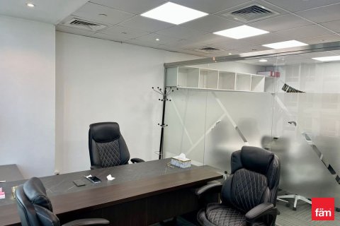 Oficina en Business Bay, Dubai, 77 m², № 77700 - foto 2