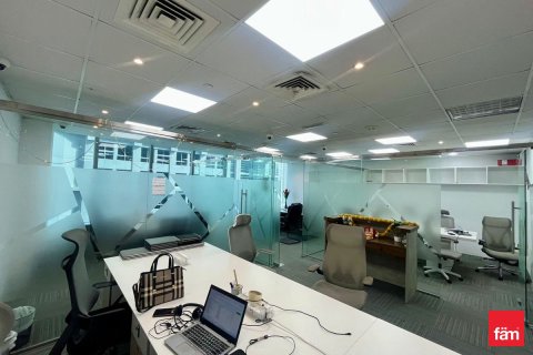 Oficina en Business Bay, Dubai, 77 m², № 77700 - foto 3