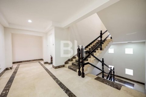 Villa à Al Barsha, Dubai, 6 chambres, 1394 m², № 23466 - photo 8