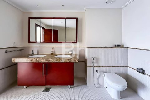 Apartamento en Downtown Dubai (Downtown Burj Dubai), Dubai, 2 dormitorios, 145 m², № 23484 - foto 11