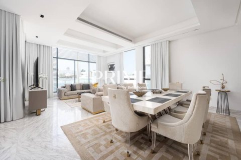 Villa en Palm Jumeirah, Dubai, 8 dormitorios, 883 m², № 21766 - foto 11