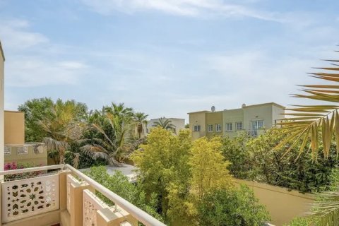 Villa in Dubai 3 bedrooms, 516 sq.m. № 120543
