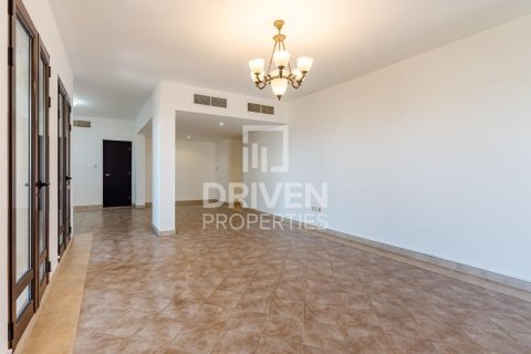 Apartamento en Dubai Festival City, Dubai, 3 dormitorios, 213.49 m², № 135381 - foto 4