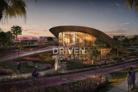 Villa in Dubai Land, Dubai 4 bedrooms, 691.94 sq.m. № 135377
