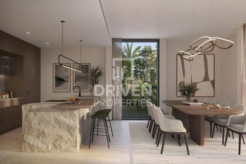 Villa in Dubai Land, Dubai 4 bedrooms, 691.94 sq.m. № 135377 - photo 4