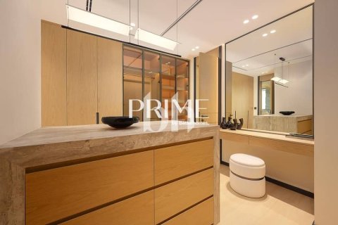 Villa in Jumeirah Islands, Dubai 5 bedrooms, 1056 sq.m. № 57708 - photo 11