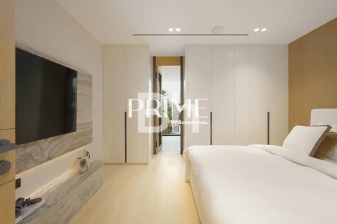 Villa in Jumeirah Islands, Dubai 5 bedrooms, 1056 sq.m. № 57708 - photo 8