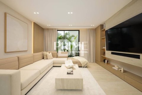Villa in Jumeirah Islands, Dubai 5 bedrooms, 1056 sq.m. № 57708 - photo 17