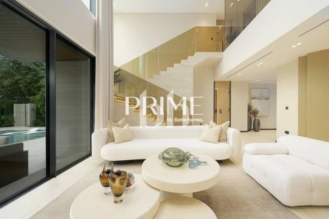 Villa in Jumeirah Islands, Dubai 5 bedrooms, 1056 sq.m. № 57708 - photo 1