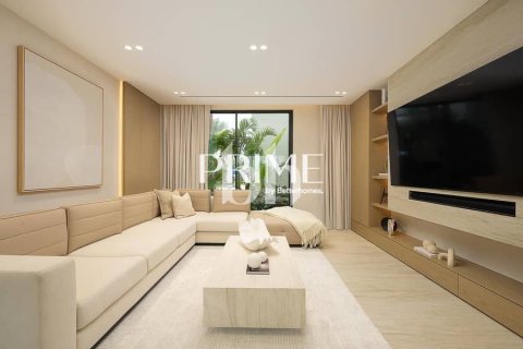 Villa in Jumeirah Islands, Dubai 5 bedrooms, 1056 sq.m. № 57708 - photo 4