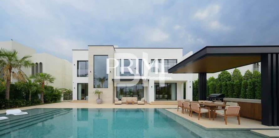 Villa in Jumeirah Islands, Dubai 5 bedrooms, 1056 sq.m. № 57708