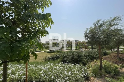 Villa in Tilal Al Ghaf, Dubai 3 bedrooms, 146 sq.m. № 57704 - photo 13
