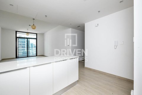 Apartment in Dubai Land, Dubai 2 bedrooms, 123 sq.m. № 19857 - photo 2