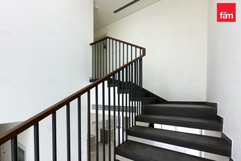 Купить таунхаус в Дубае: 4 спальни, 257.5м², № 85844 - фото 16