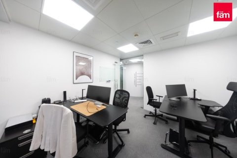 Oficina en Dubai, 102 m², № 84094 - foto 13
