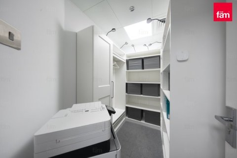 Oficina en Dubai, 102 m², № 84094 - foto 11