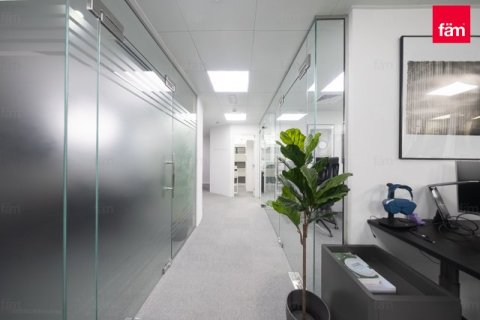 Oficina en Dubai, 102 m², № 84094 - foto 3
