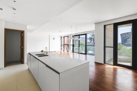 Apartment in City Walk, Dubai 3 bedrooms, 246.47 sq.m. № 140244 - photo 4