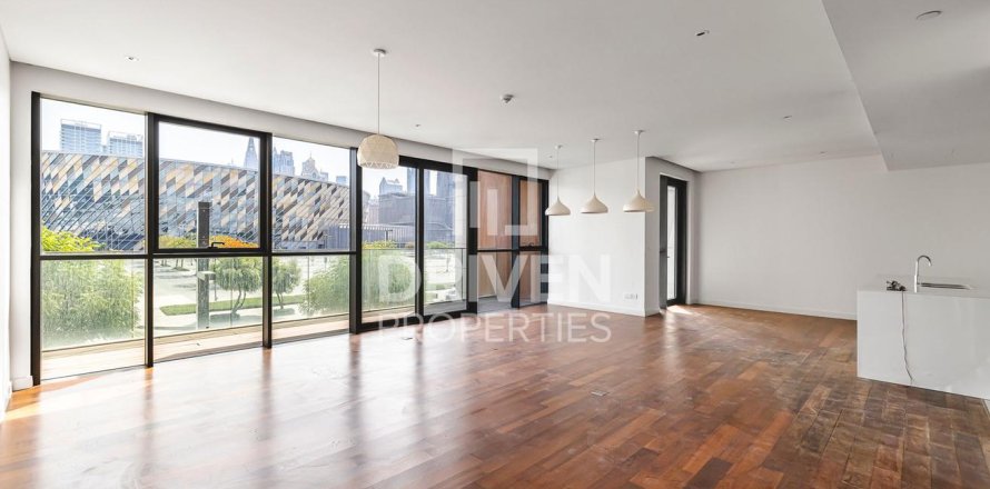 Apartment in City Walk, Dubai 3 bedrooms, 246.47 sq.m. № 140244