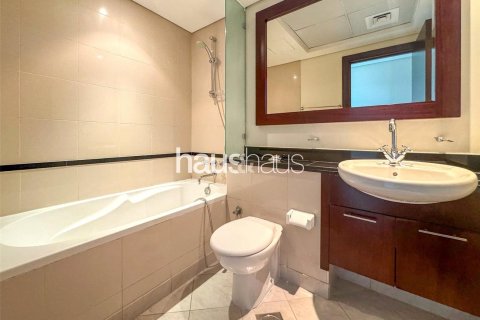 Appartement à The Views, Dubai, 2 chambres, 122 m², № 44543 - photo 7