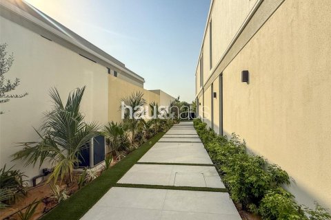 Villa in Harmony, Tilal Al Ghaf, Dubai 5 bedrooms, 619 sq.m. № 44546 - photo 10