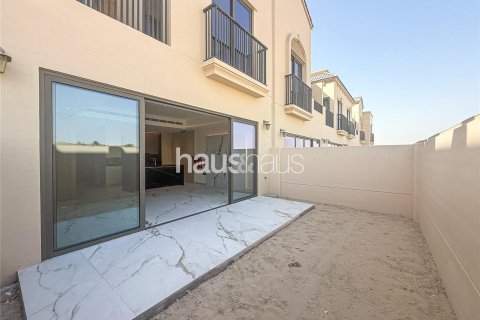 Townhouse in Jumeirah Golf Estates, Dubai 3 bedrooms, 204 sq.m. № 44545 - photo 4