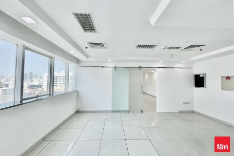 Oficina en Al Barsha, Dubai, 102.2 m², № 60554 - foto 6