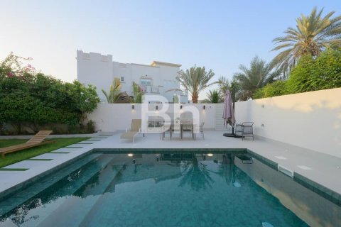 فيلا في The Springs, دبي 4 غرف نوم, 223 م² رقم 23320 - صورة 1