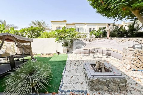 فيلا في The Springs, دبي 2 غرف نوم, 248 م² رقم 23319 - صورة 11