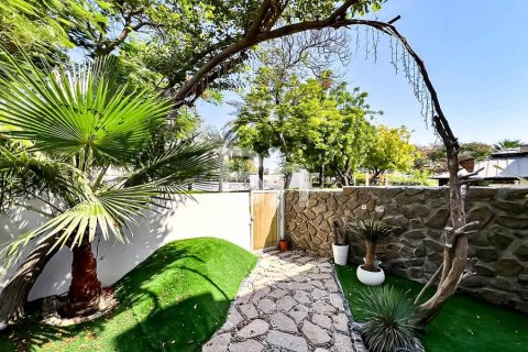 فيلا في The Springs, دبي 2 غرف نوم, 248 م² رقم 23319 - صورة 14