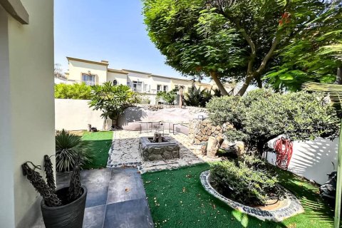 فيلا في The Springs, دبي 2 غرف نوم, 248 م² رقم 23319 - صورة 10